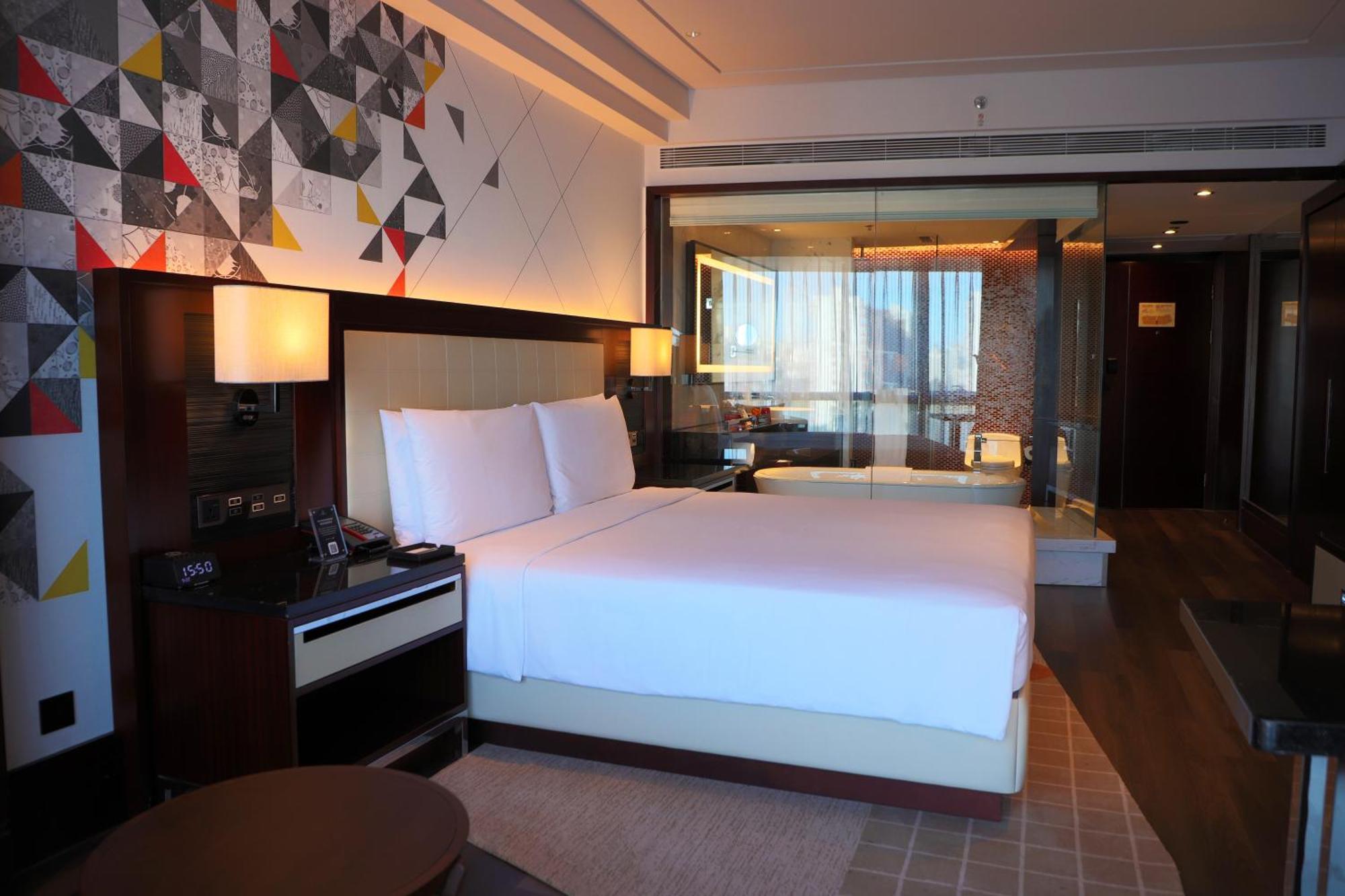 Renaissance Beijing Capital Hotel Exterior foto